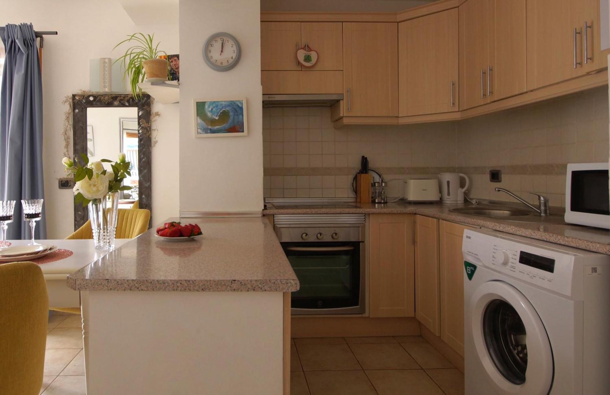 Apartamento Familiar Con Piscina Con Wi Fi En Los Cristianos Los Cristianos  Dış mekan fotoğraf
